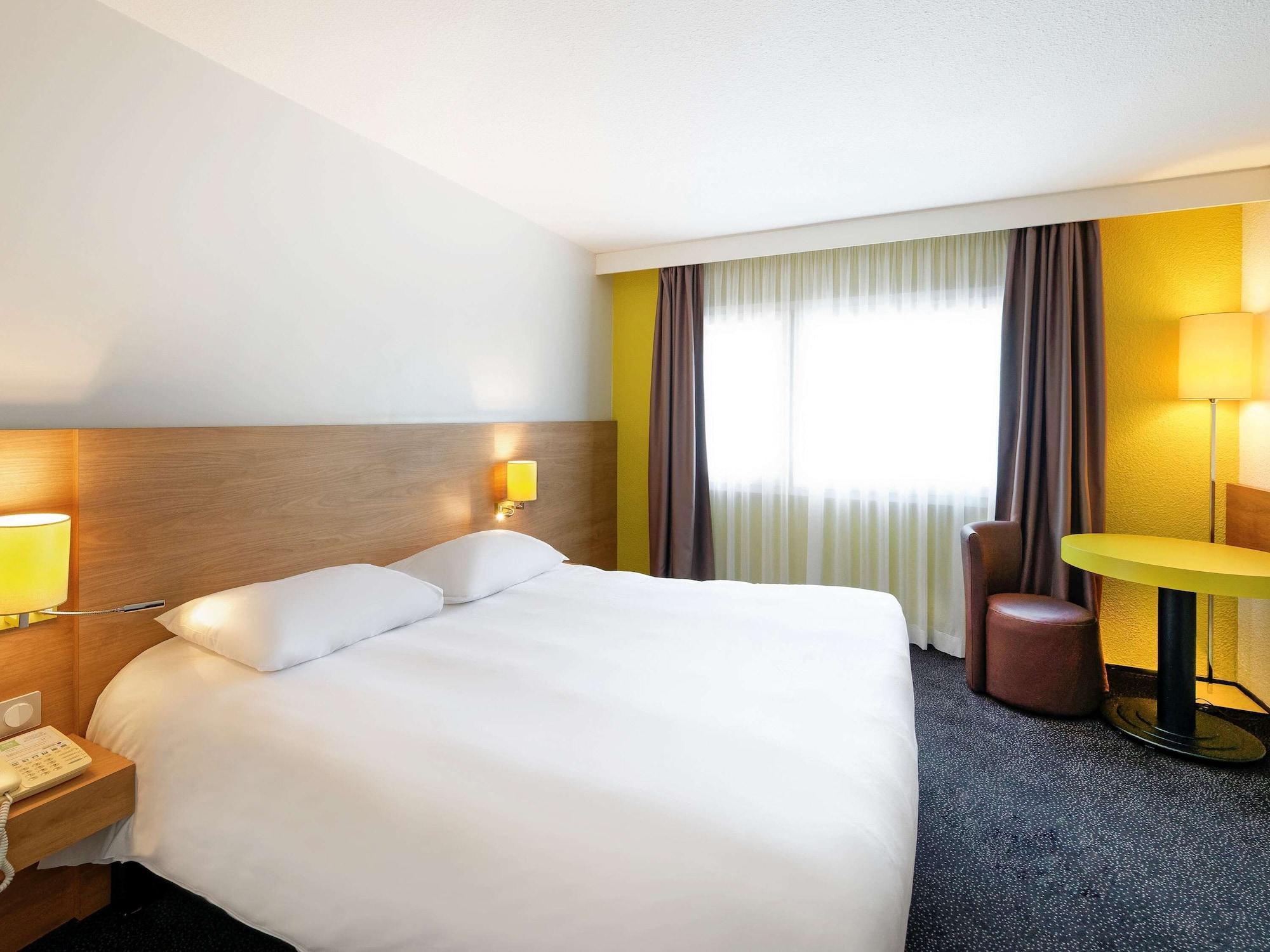 Ibis Styles Chalon Sur Saone Hotel Exterior photo