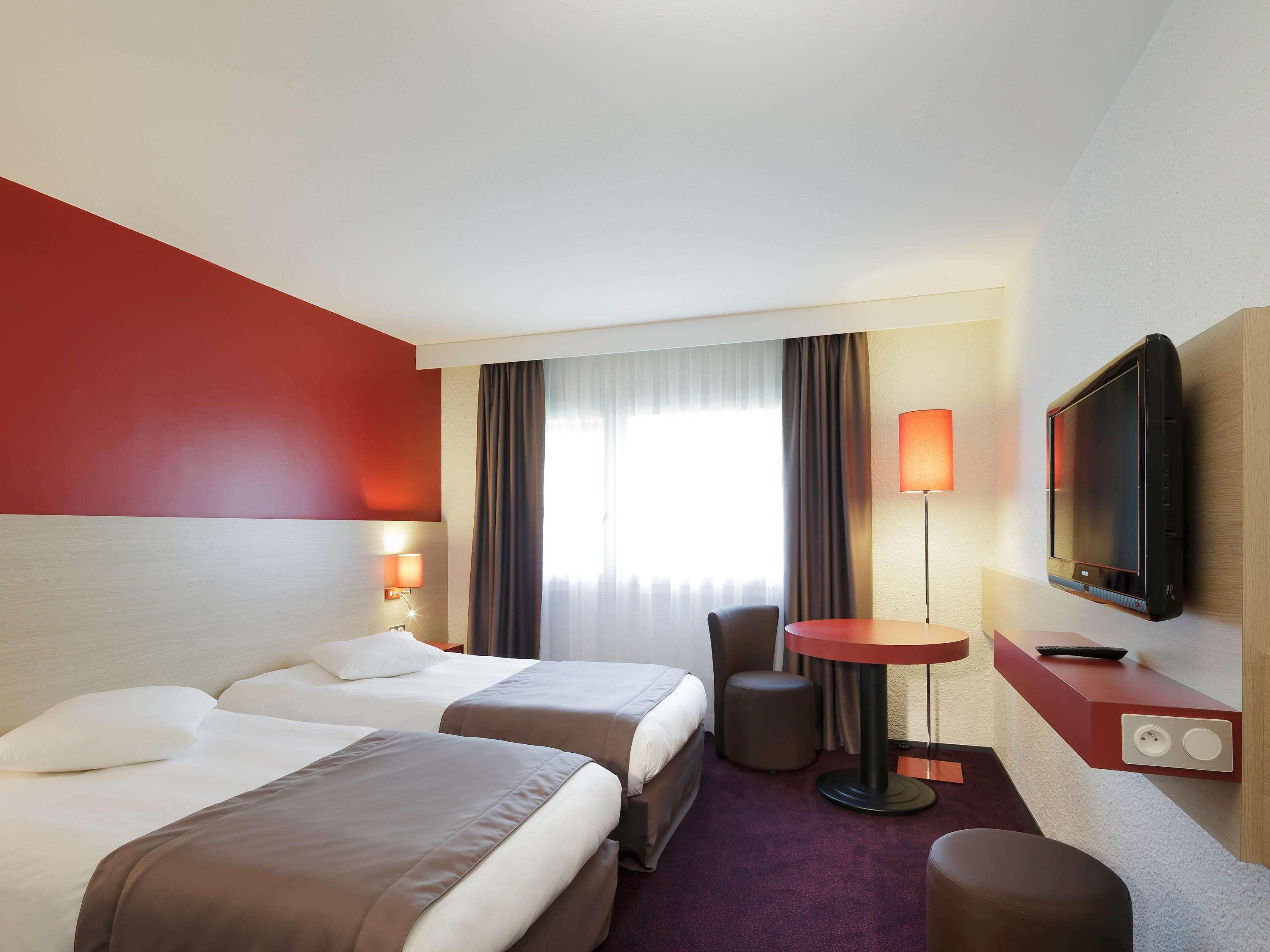 Ibis Styles Chalon Sur Saone Hotel Exterior photo